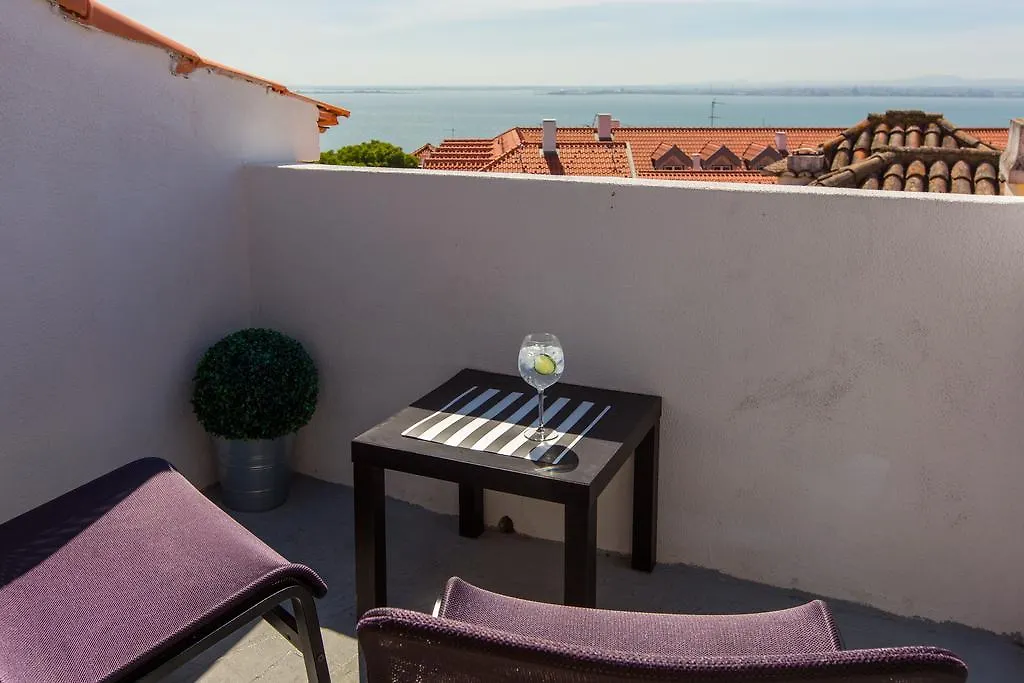 My Lx Flat@Castle Apartments Lisbon